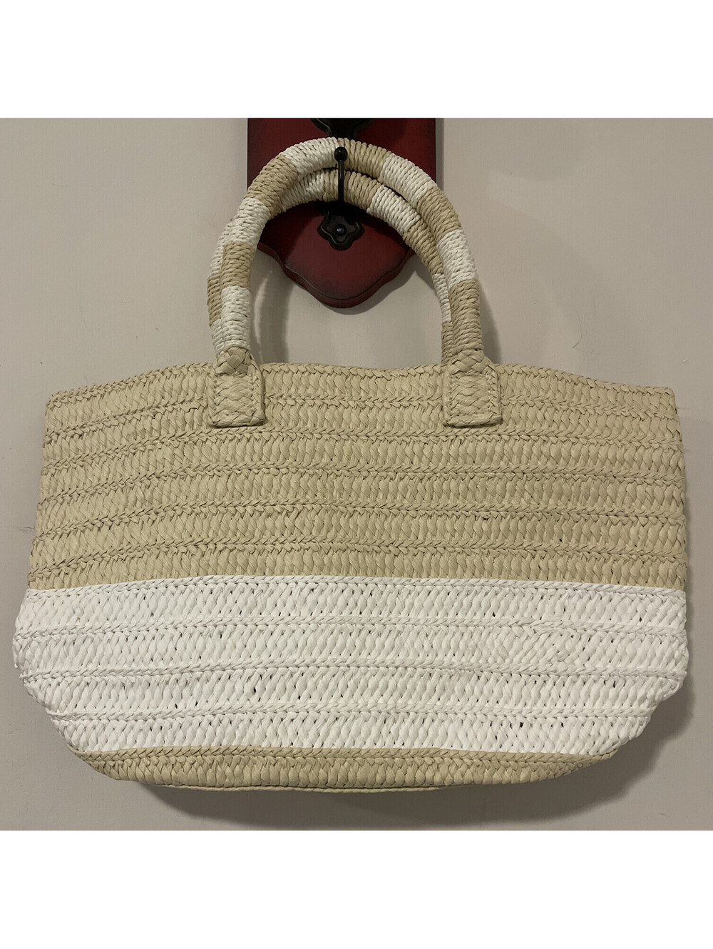 Altru Made For Good - Beige & White Striped Straw Tote Purse NEW! AZZ10